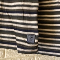正規品 ルイヴィトン ボーダーロングTシャツ XSサイズ