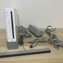 【決まりました】Wii 一式 (多少汚れありのため無料)