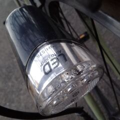 自転車27インチ　LEDオ−トライト　6段ギア (タイヤ・チューブ交換済み）