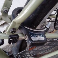 自転車27インチ　LEDオ−トライト　6段ギア (タイヤ・チューブ交換済み）