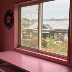 唐揚げ、たこ焼き、焼きそば路面店　子供部屋に