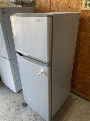 W0301　シャープ　2013年　１１８L　2ドア冷蔵庫