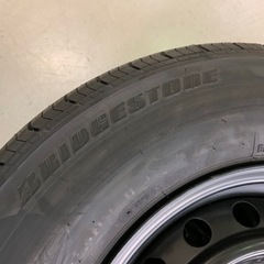 ハイエース　 新品夏タイヤ+ホイール組4本1台分