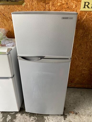 W0610　シャープ　2ドア冷蔵庫　１１８l