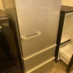196⭐️冷蔵庫　AQUA 272L 2019年製