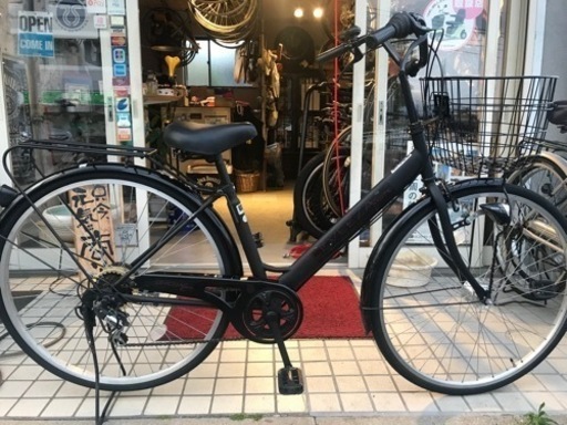 マットブラックのママチャリ　LEVEZZA