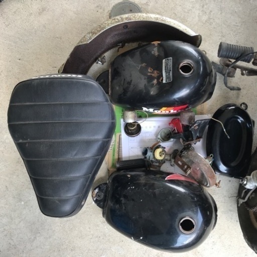 モンキーZ50 フレーム エンジン