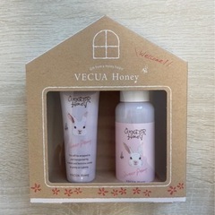 ハンドクリーム　ボディミルク　VECUA Honey 限定品　新品