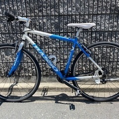 クロスバイク　BASSO