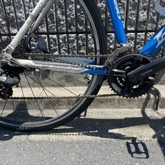 クロスバイク　BASSO