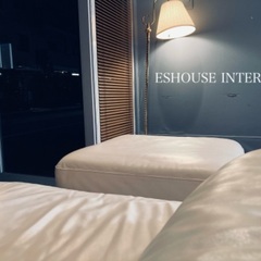 ☑️ジモ売約済み　イタリア輸入30万超NATUZZI本革1人掛けソファー＋オットマン