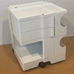 【美品】ボビーワゴン 2段2トレイ ホワイト