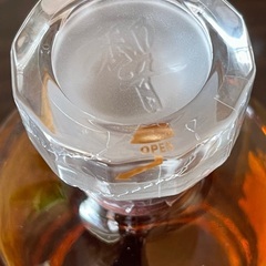 ➖値段下げました➖早い者勝ち【販売終了希少品！】サントリー響17年 43度 700ml（箱なし、未開封)