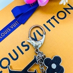 LOUIS VUITTON ヴィトン キーリング サックフルール エピ チャーム