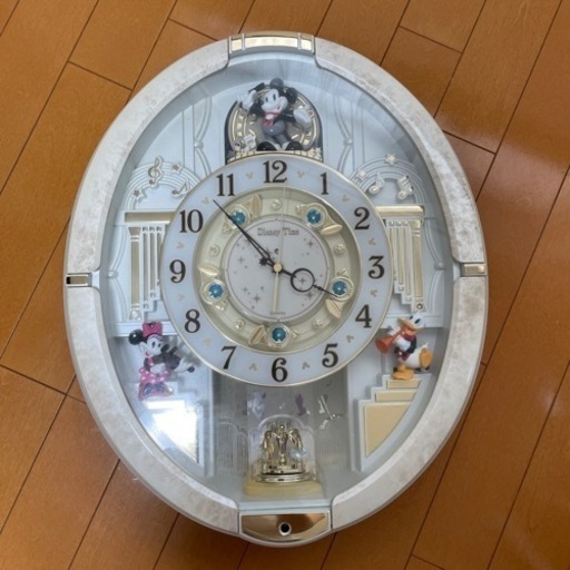 ディズニー オルゴールからくり時計スワロフスキー Aquamarine 瑞江の家電の中古あげます 譲ります ジモティーで不用品の処分