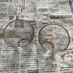 中古品　ガラス　コップ　2個セット　①   無料！