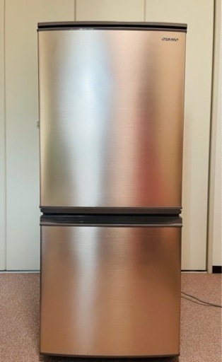 SHARP 2019年製 137L 冷蔵・冷凍庫