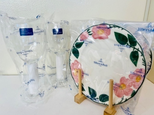 Villeroy \u0026 Boch  ペアグラス＆ワイルドローズプレート ペアset