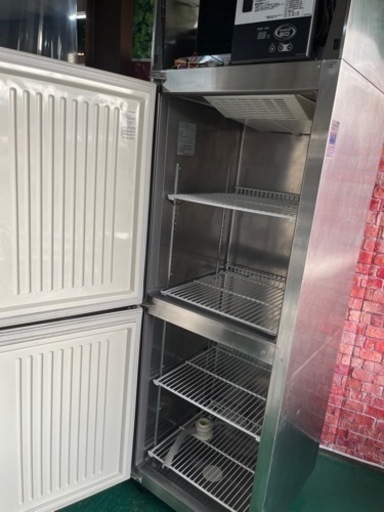 ☆フクシマ 2018年製☆ 縦型2ドア冷蔵庫♪ガラス扉仕様