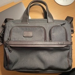 TUMI ビジネスバック　使用1ヶ月のみ