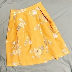 花柄スカート S MERCURYDUO - 服/ファッション