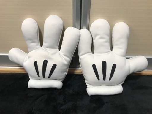 ディズニー限定ファン必見 両手が入るディズニーミッキーのグローブ ぽにょり 若狭本郷の子供用品の中古あげます 譲ります ジモティーで不用品の処分