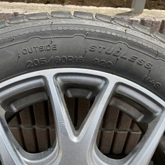 スタッドレスタイヤ（ホイール付き）・タイヤチェーンセット　お値段相談承ります