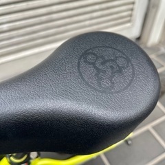 【売約済み】　ストライダー　STRIDER 自転車　子供用　子ども　キッズ　バイク　サイクル　キッズバイク　バランスバイク　黄色　イエロー　　スポーツ　クラシック　バイク　ペダル　ブレーキ　付き　sport  14インチ　ライムイエロー