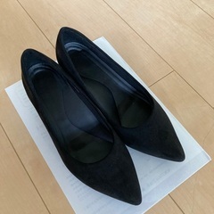 UNIQLOユニクロ  コンフィールタッチパンプス 23.5cm...