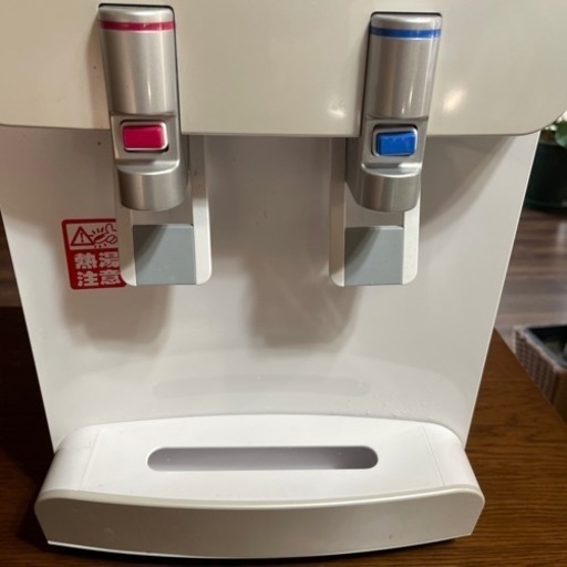 フレシャスウォーターサーバー本体ホワイト きくちです 勝田の家電の中古あげます 譲ります ジモティーで不用品の処分