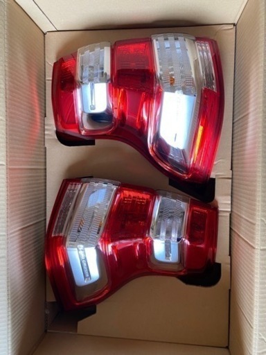 ランドクルーザープラド テールランプ 150 中期 ランドクルーザー