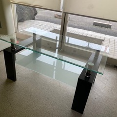 【ネット決済】モダンなガラス天板 センターテーブル