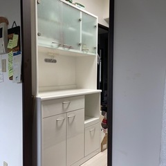 【受付終了】ホワイト食器棚