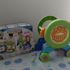 赤ちゃんの歩行器　知育玩具