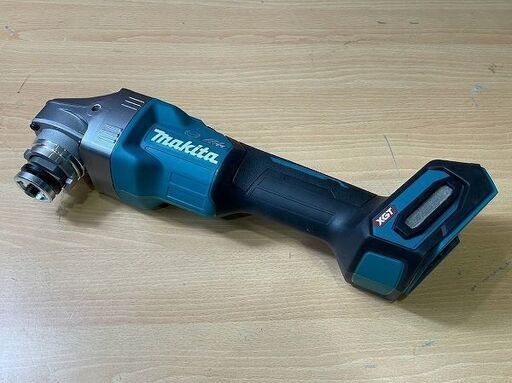 【苫小牧バナナ】新品展示品 マキタ/makita 40Vmax 100mm 充電式 ディスクグラインダ スライドスイッチ GA001G