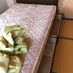 シモンズベッド　ポケットコイル　引出し付　セミダブルベッド　マットレスセット