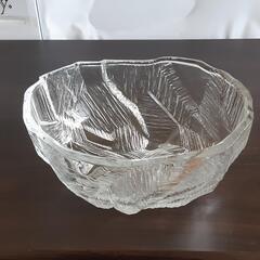 ガラスの鉢②