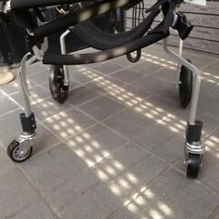 犬用車いす　歩行器