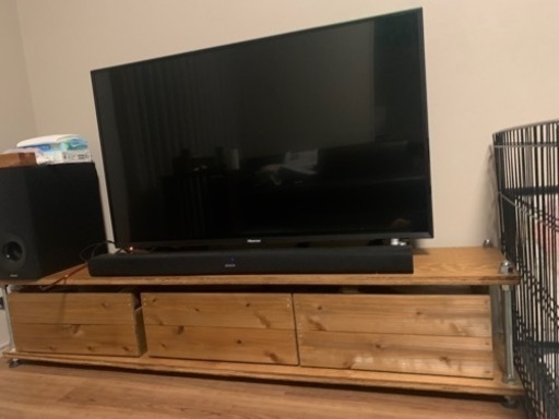 テレビ43型 Hisense 2018年製 録画可テレビボード付き
