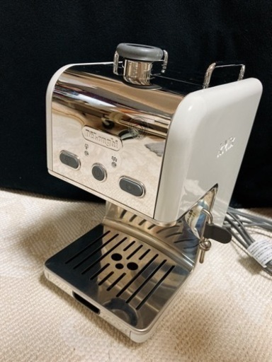 DeLonghi エスプレッソメーカー