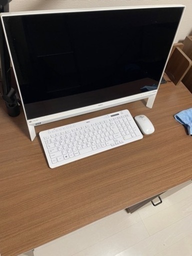 デスクトップパソコン NEC LAVIE