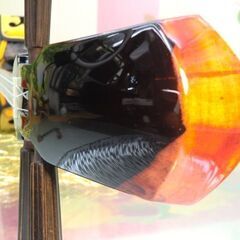 110.000円　黒檀沖縄三線本張り　ストラップ、ハブ油原音ウマ他色々付き