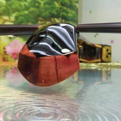 110.000円　黒檀沖縄三線本張り　ストラップ、ハブ油原音ウマ他色々付き