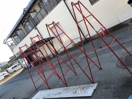 (決まりました)ヤマタカ　パイプ脚立　足場板セット
