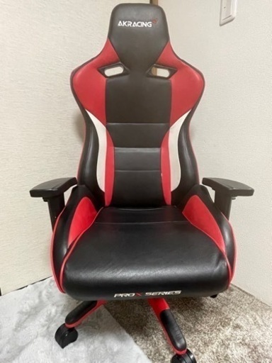 受け渡し者決定しました！AKRACINGゲーミングチェア、足乗せチェアかな？のセット