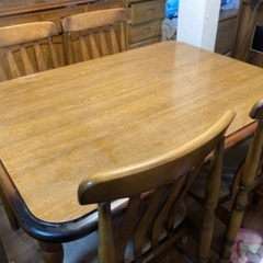 食卓テーブルと椅子4脚