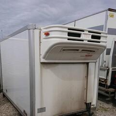 【匝瑳市八日市場】No.Z-8 鍵付き 保冷コンテナ 長さ約313cm×幅185cm×高さ208cmくらい