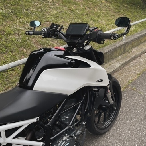 KTM Duke 125 2017年式 7800km フェンダーレス USB等カスタム