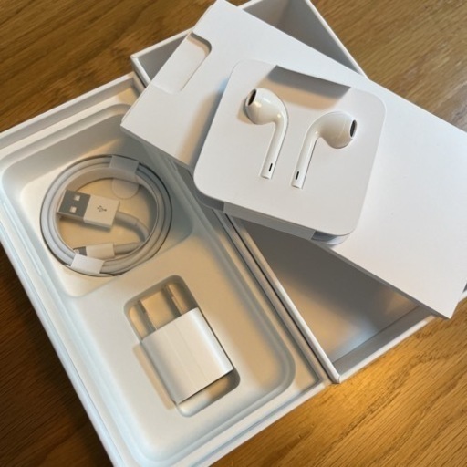 iPhone7空箱、付属品あり