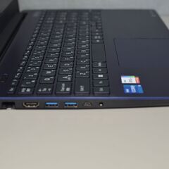 最新Windows11+office 爆速SSD512GB 東芝 dynabook CZ/HVL 15.6型 